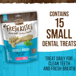 Fresh Kisses Double-Brush Real Mint Small Breed Dog Treats