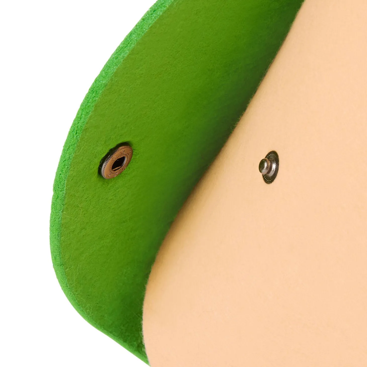 2-in-1 Felt Cat Tunnel & Basket