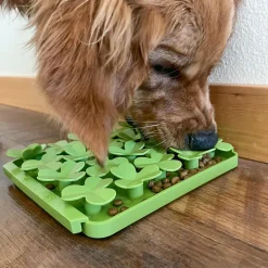 Spring Clover Green Foraging Mat